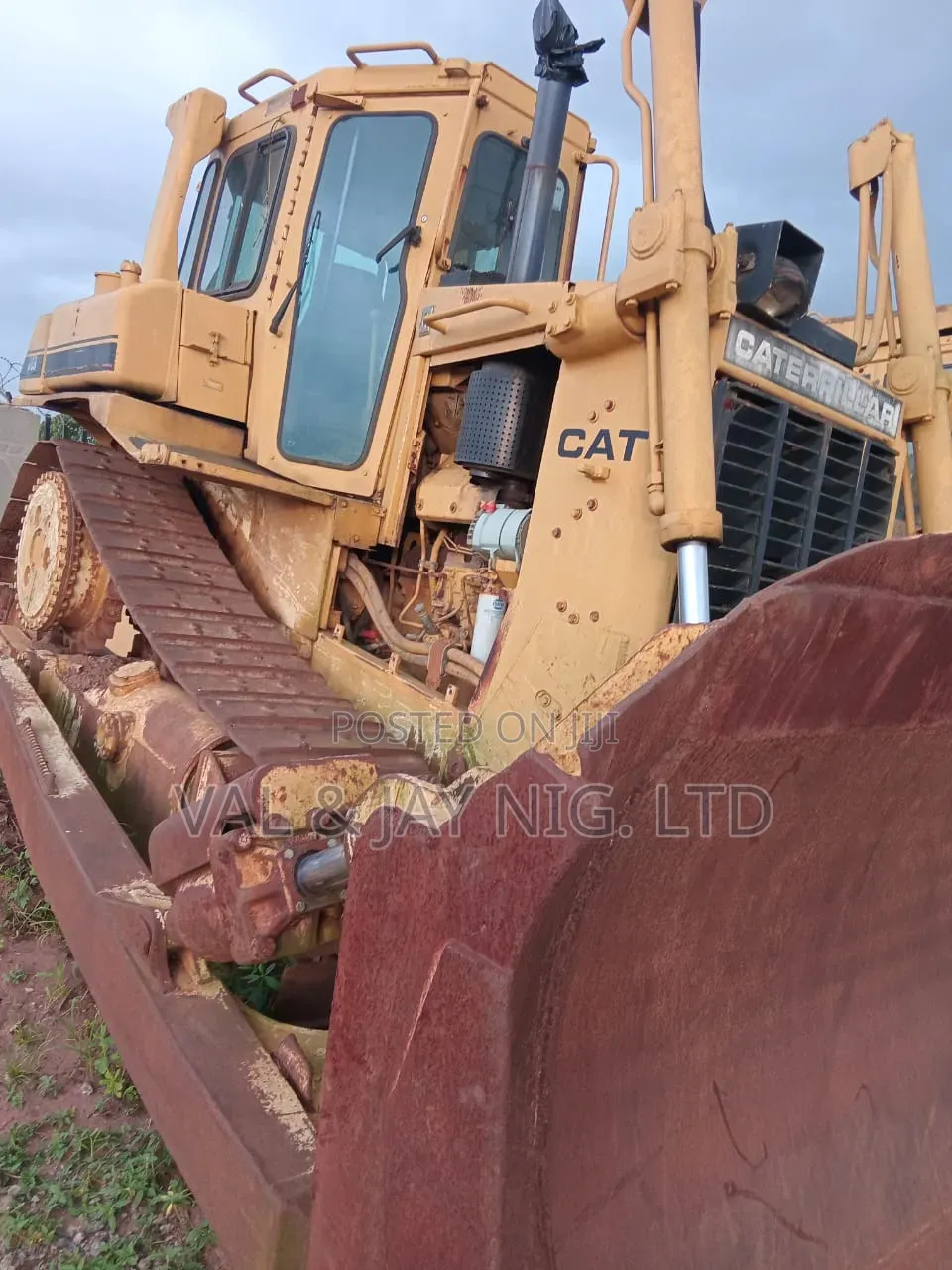 Cat Bulldozer D6h - New Arrival - Foreign Use