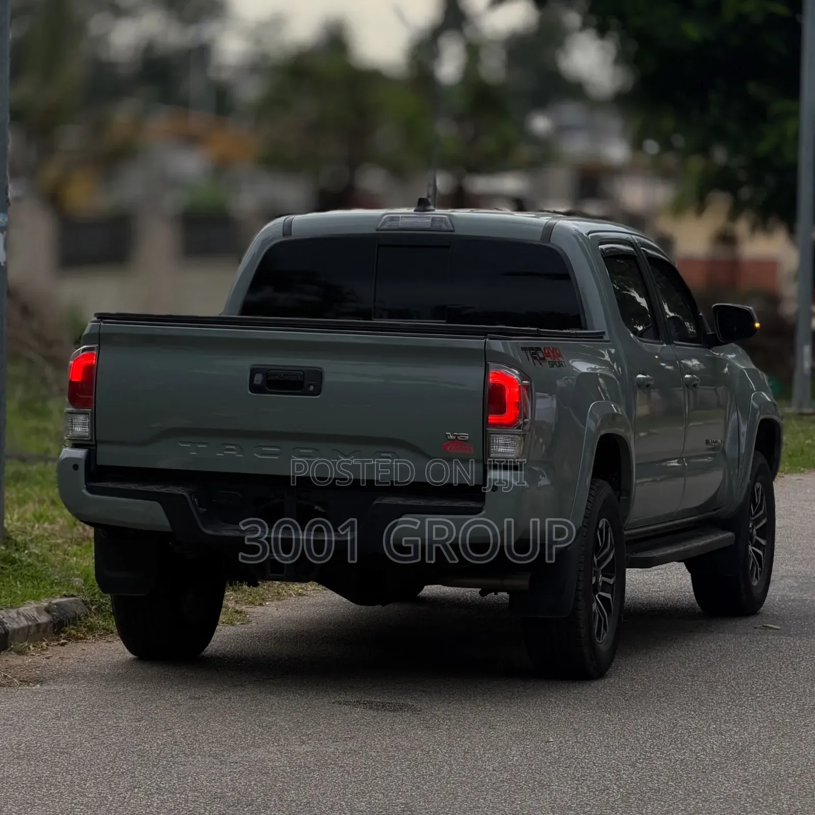 Toyota Tacoma 2022 Gray