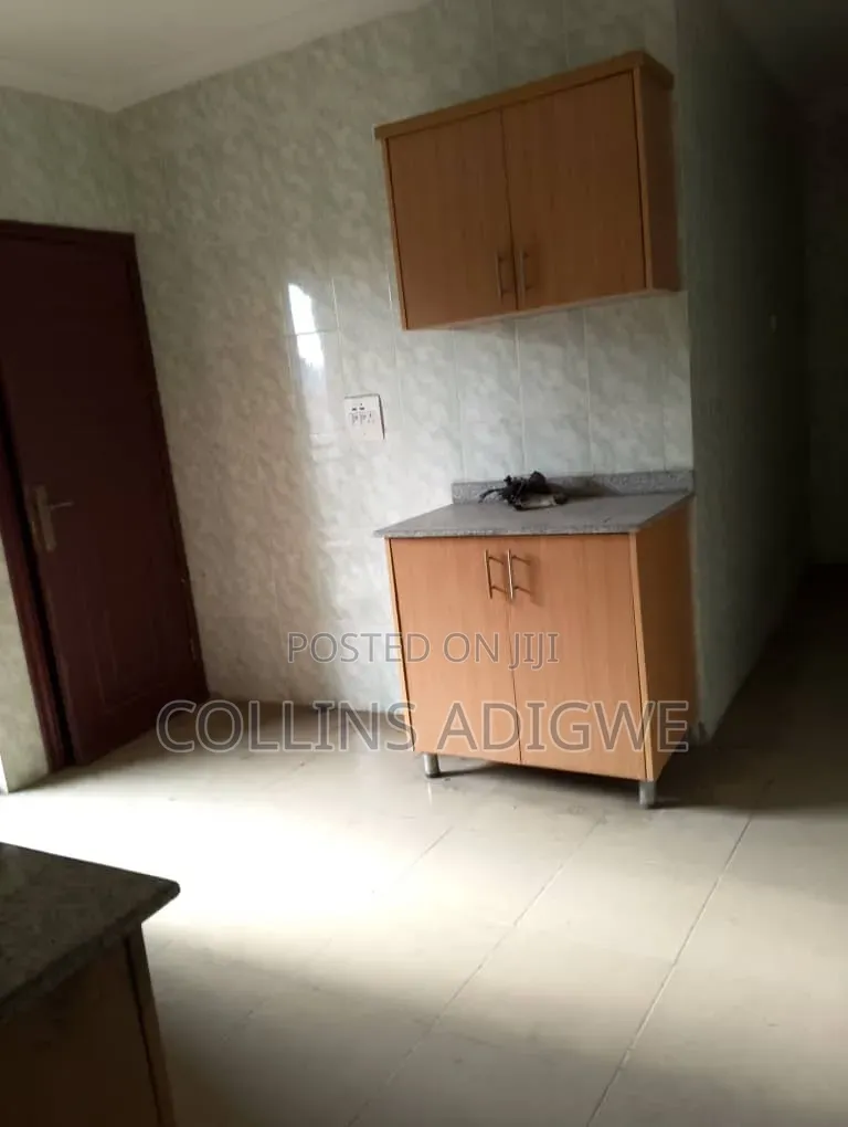 3bdrm Penthouse in Happy Land Sangotedo for sale
