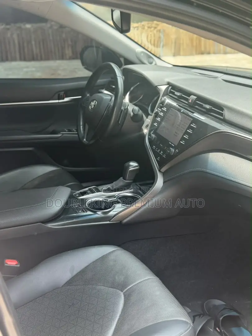 Toyota Camry XSE FWD 2020 Black