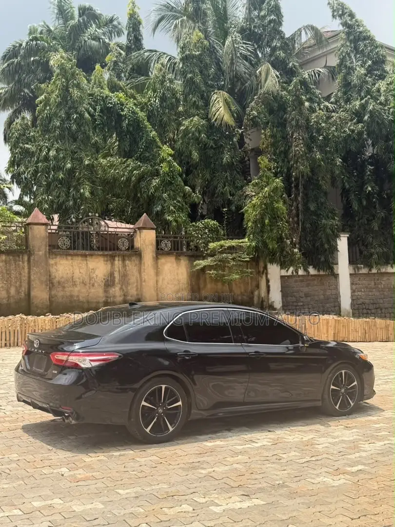 Toyota Camry XSE FWD 2020 Black