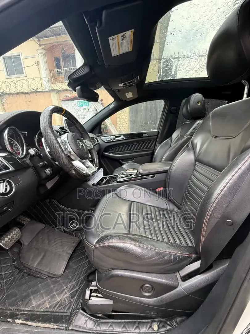 Mercedes-Benz GLE-Class AMG GLE 43 4MATIC 2018 Gray