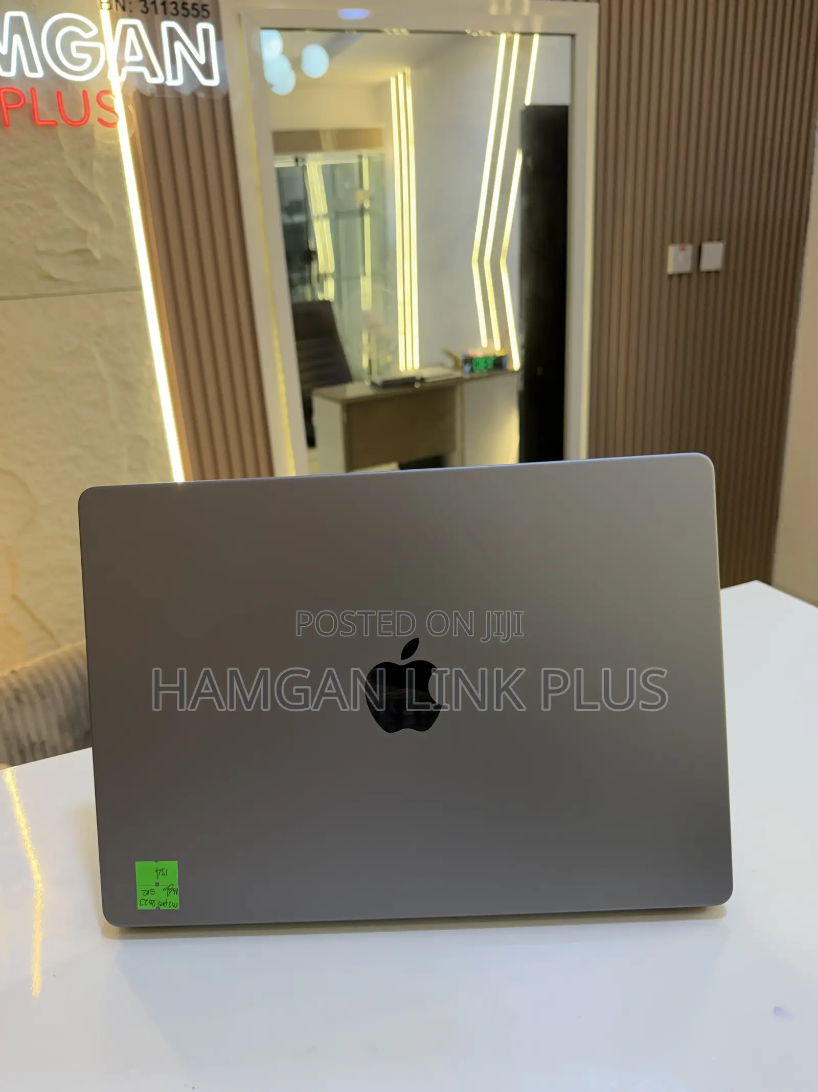 Laptop Apple MacBook Pro 2023 M2 Pro 16GB Apple M2 SSD 512GB