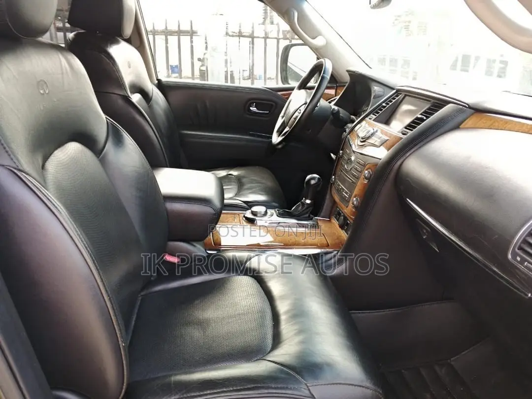 Infiniti QX56 2013 Black