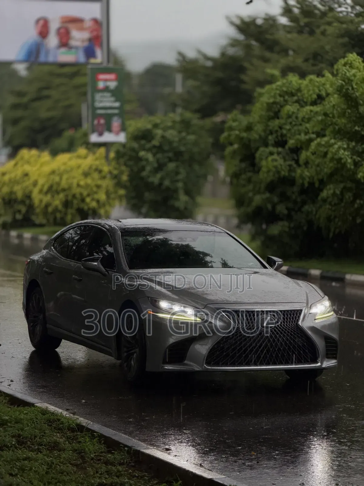 Lexus LS 2018 Matt Black