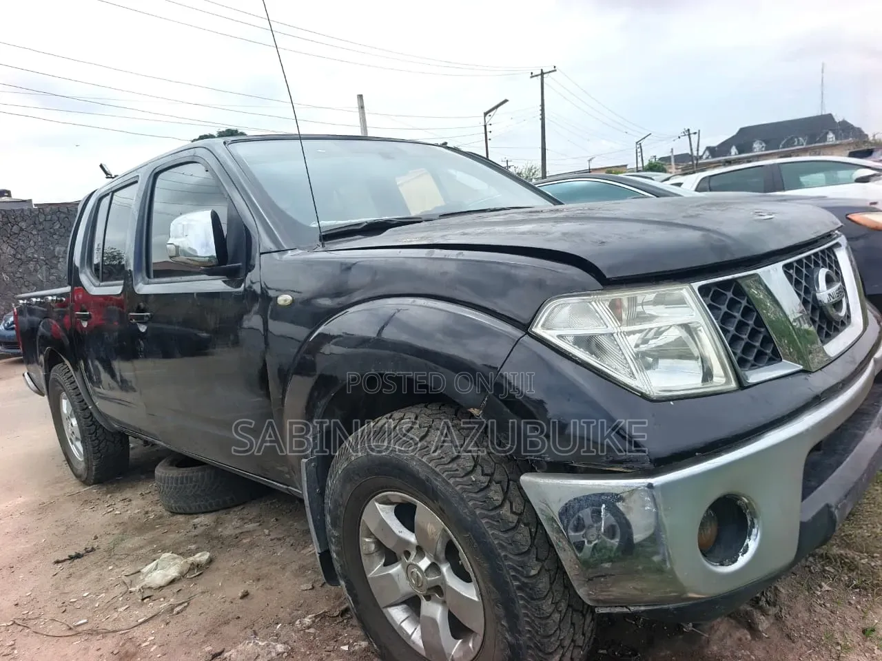 Nissan Navara 2013 Black