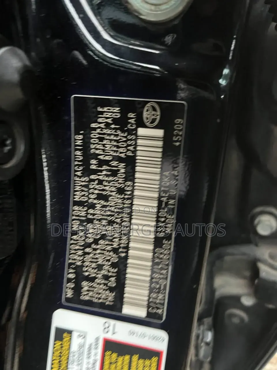 Toyota Avalon XLE Touring 4dr Sedan (3.5L 6cyl 6A) 2015 Blue