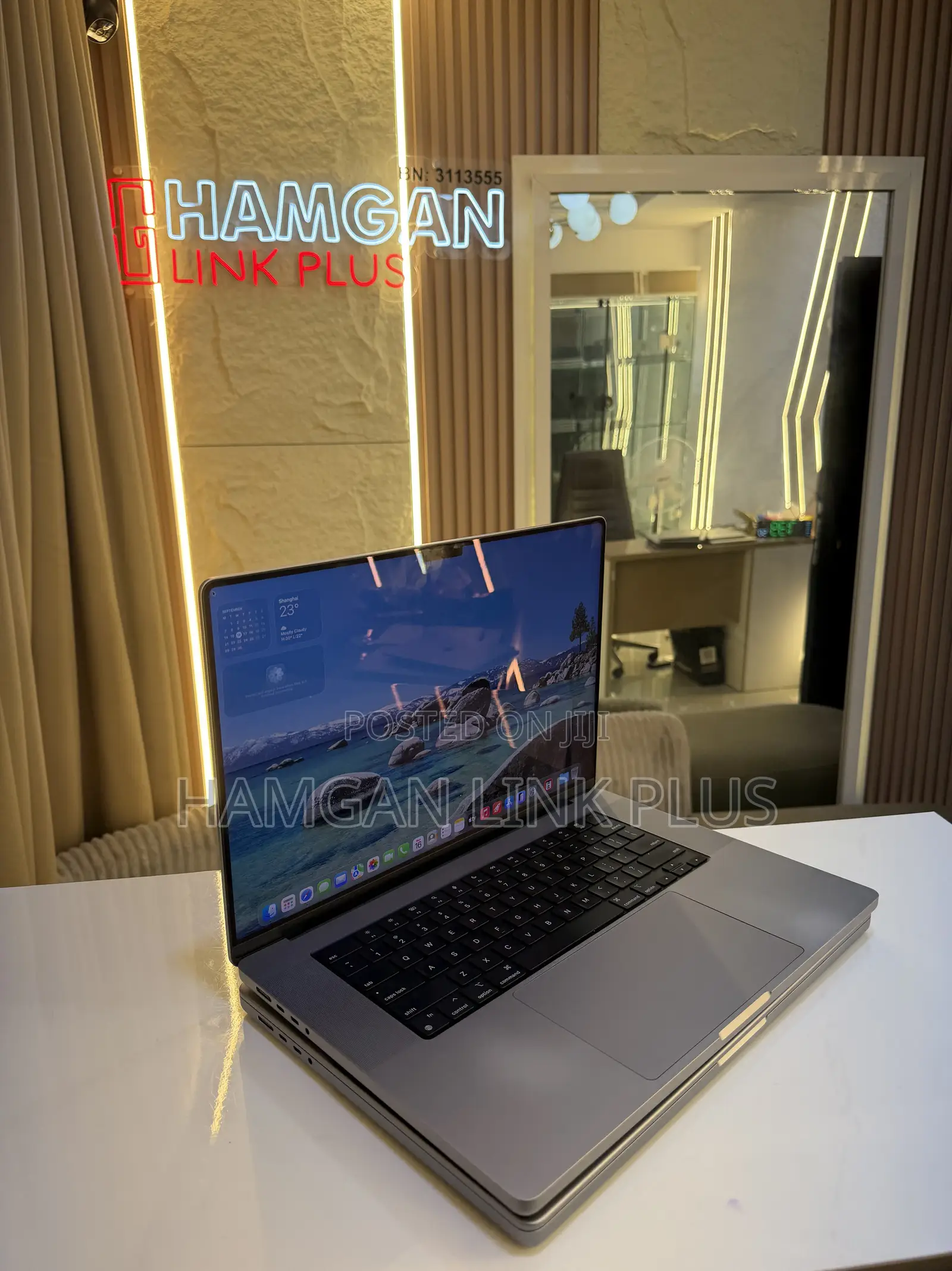 Laptop Apple MacBook Pro 2021 M1 16GB Apple M1 Pro SSD 1T