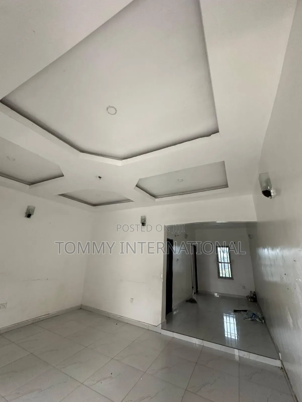 2bdrm Block of Flats in Favour Estate, Port-Harcourt for rent