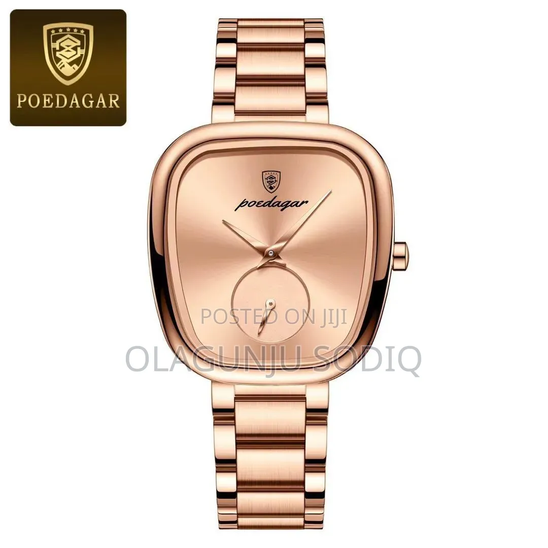 Luxury Female Q15 Wrists Watch