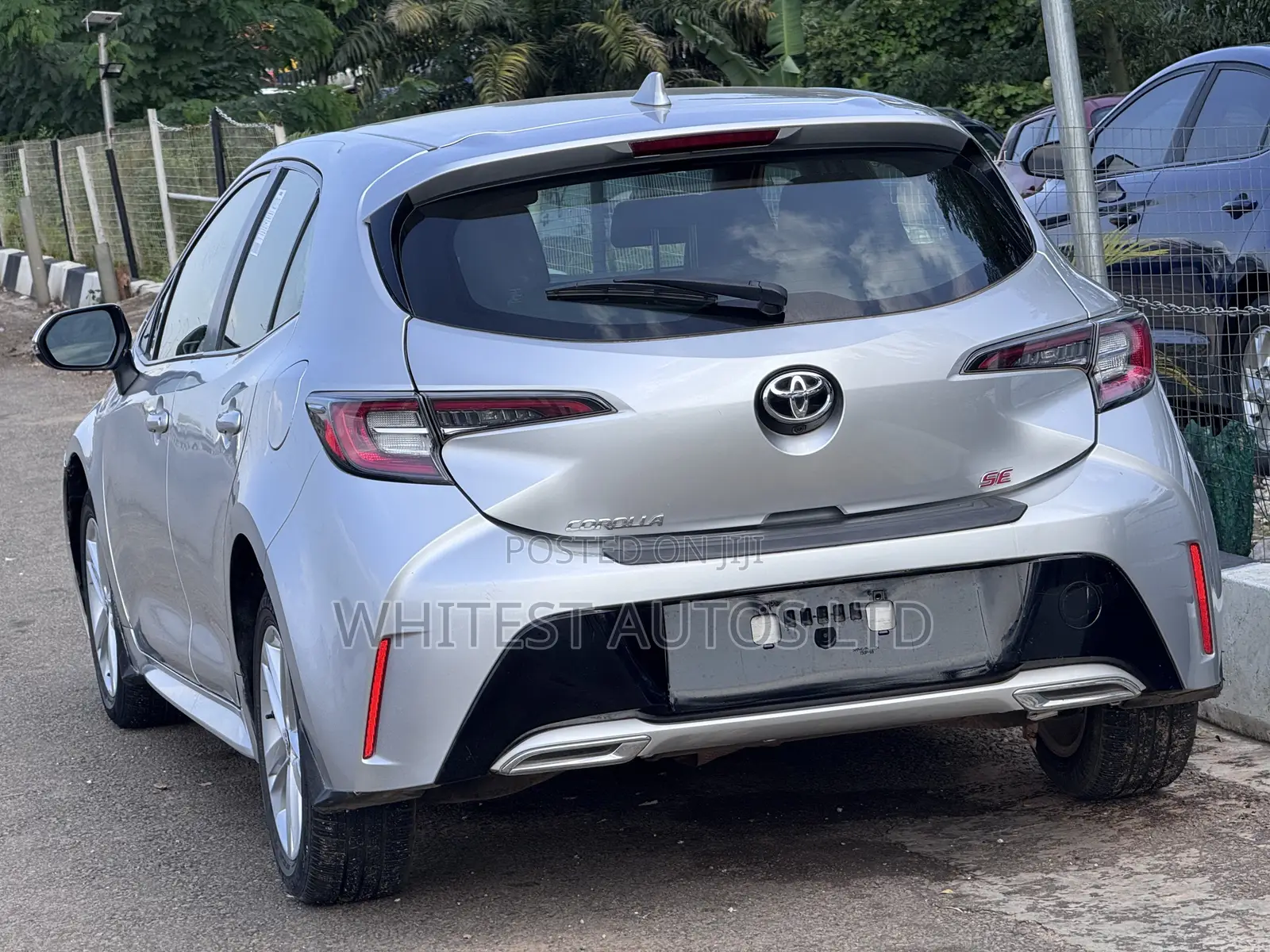 Toyota Corolla SE 2020 Silver