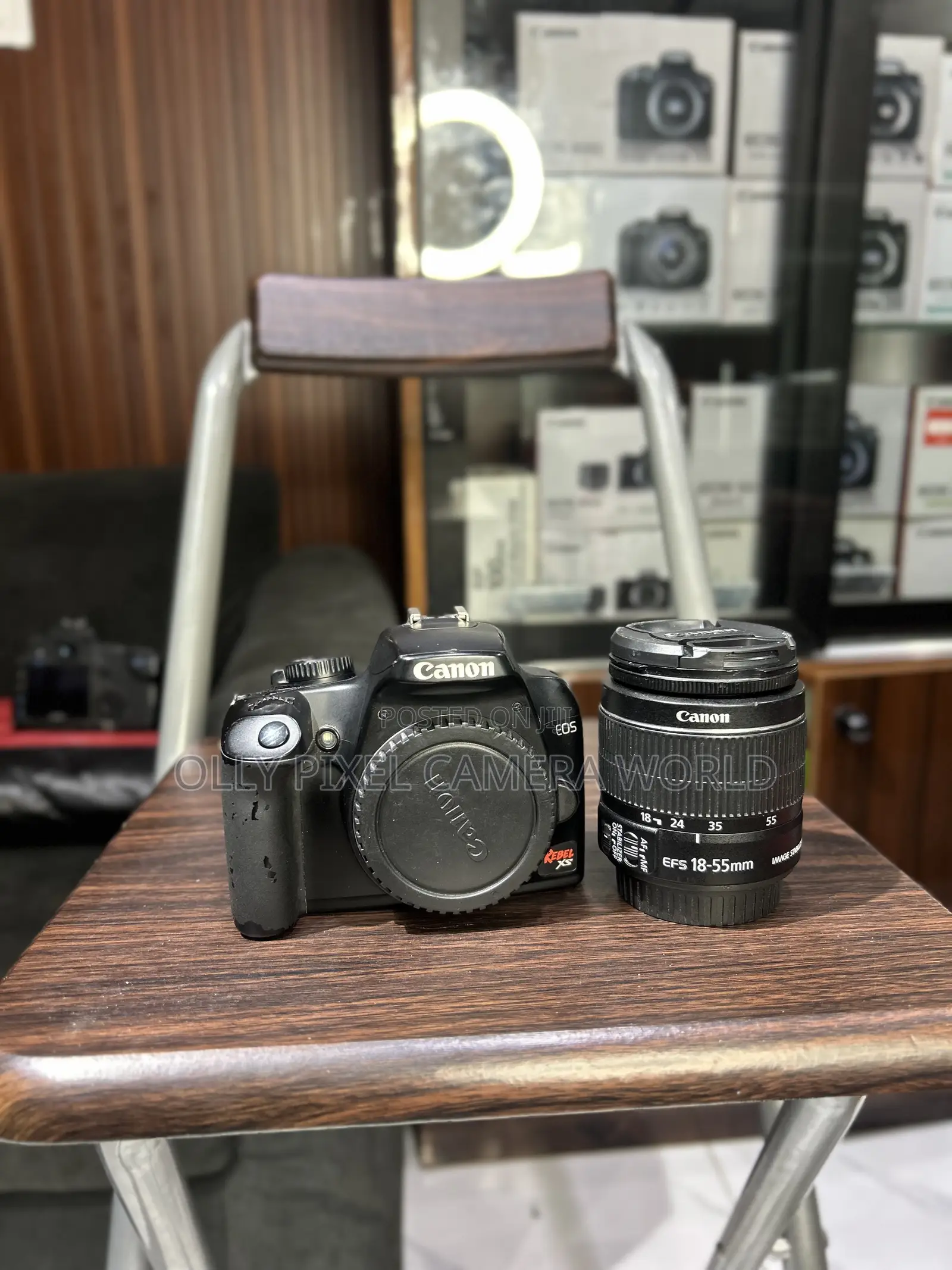 Canon 1000D Photo Camera