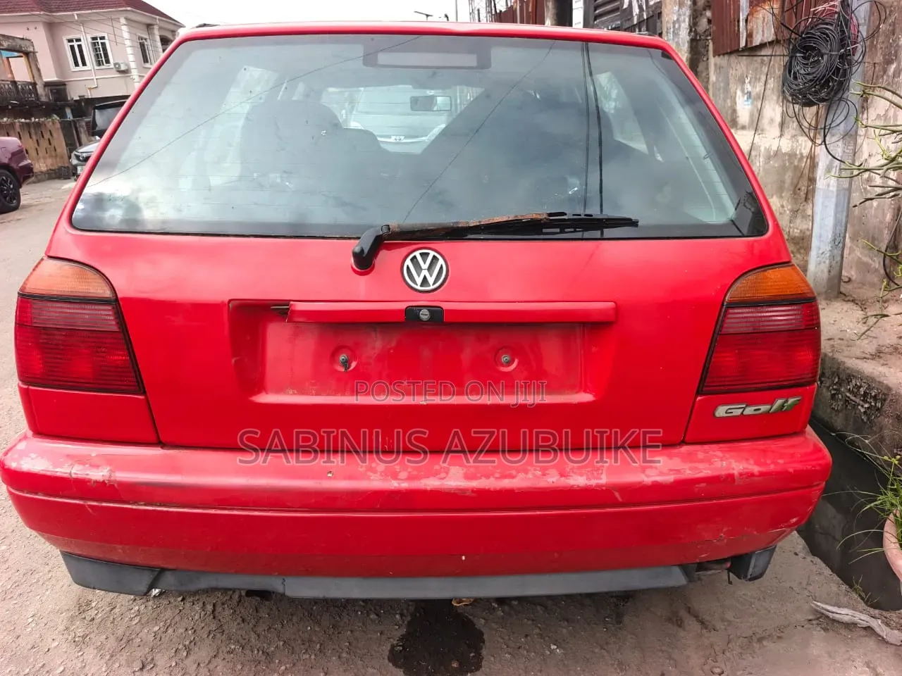 Volkswagen Golf 2000 Red
