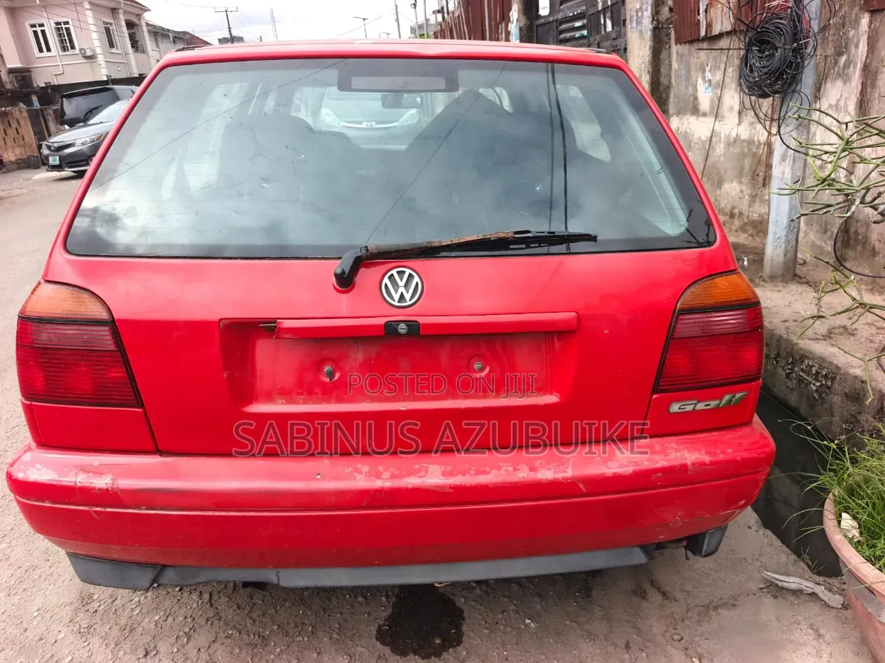 Volkswagen Golf 2000 Red