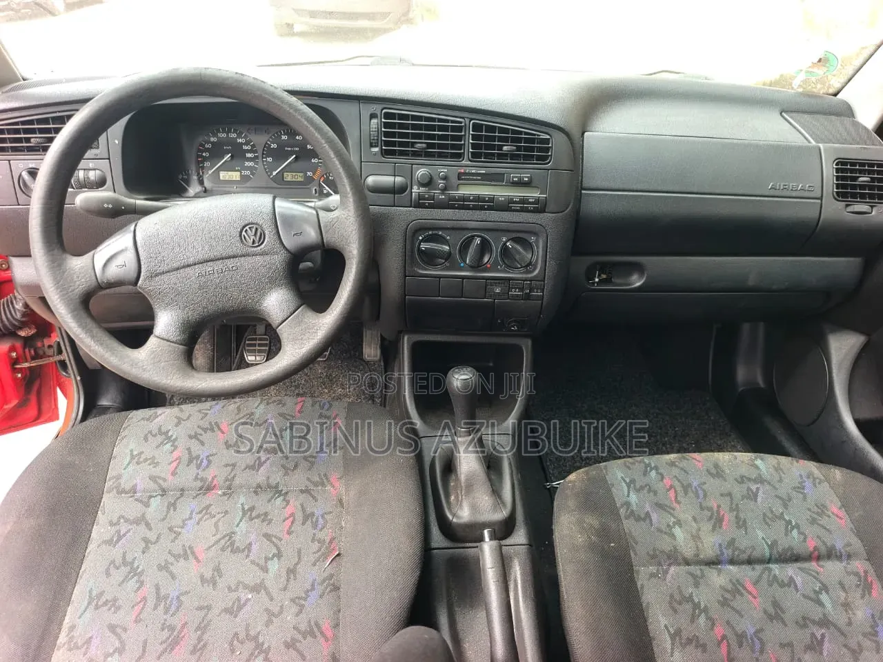 Volkswagen Golf 2000 Red