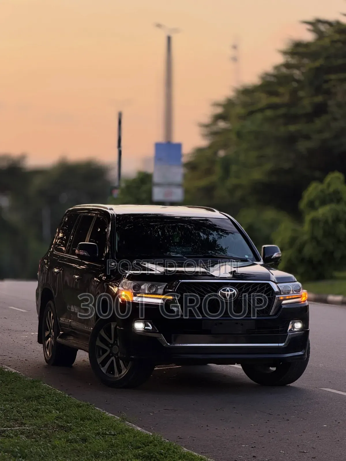 Toyota Land Cruiser 2019 Black