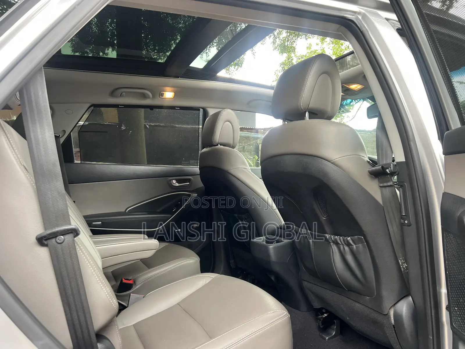 Hyundai Santa Fe Limited Ultimate AWD 2017 Silver