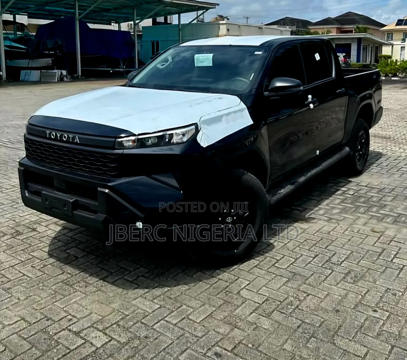 New Toyota Hilux 2026 Black