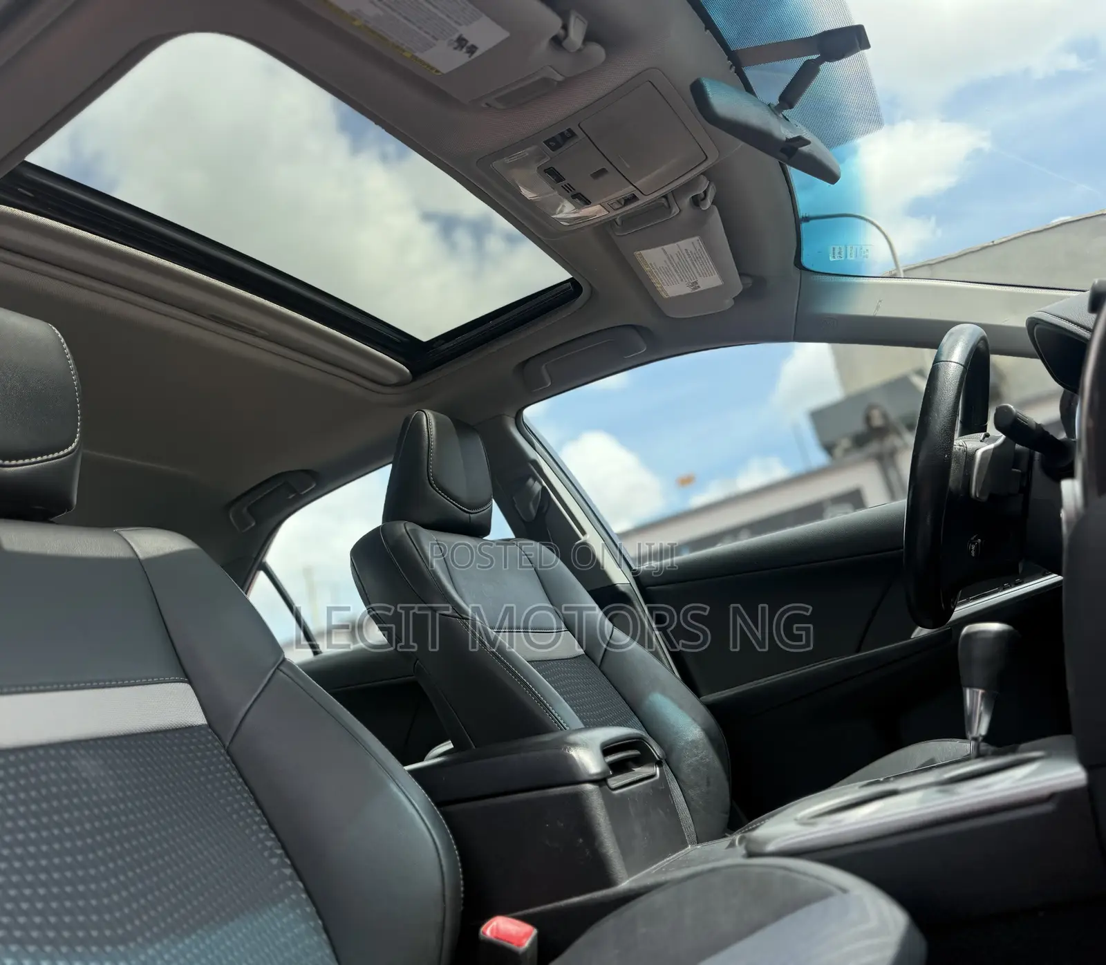 Toyota Camry SE 4dr Sedan (2.5L 4cyl 6A) 2014 Gray
