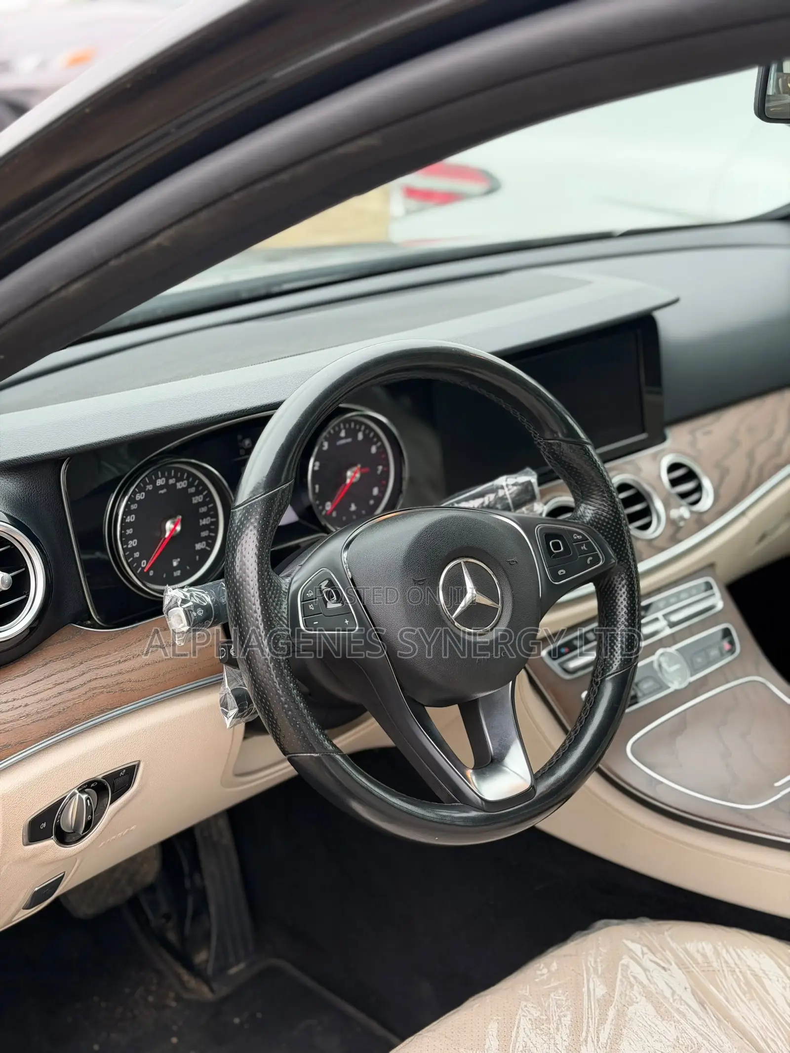 Mercedes-Benz E400 2018 Gray
