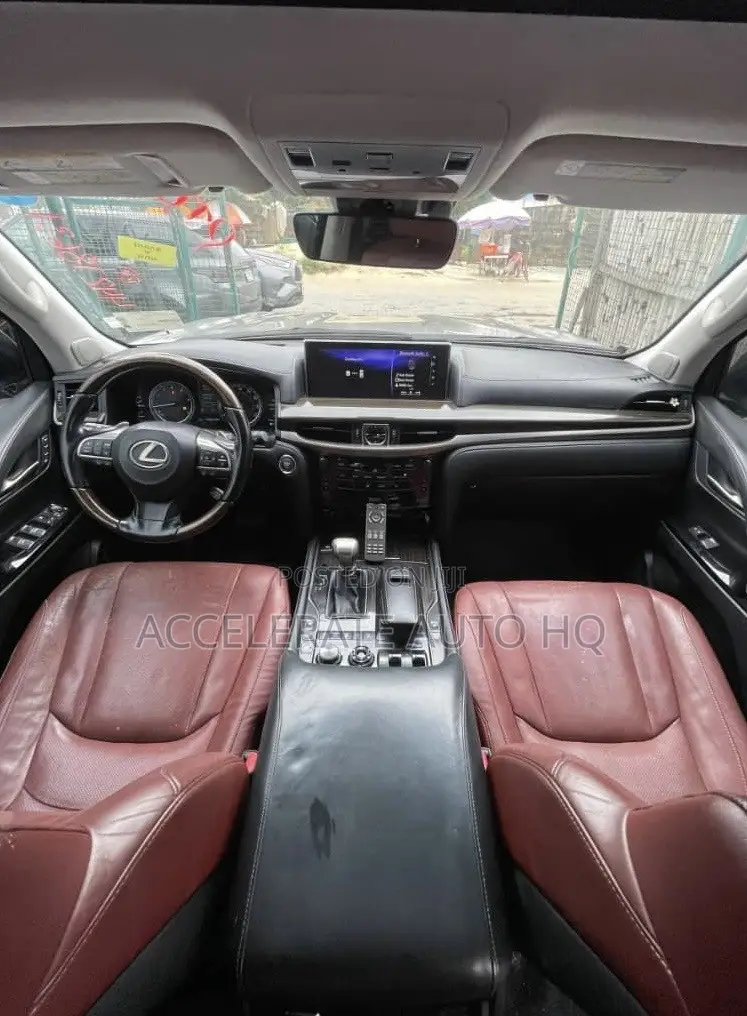 Lexus LX 570 AWD 2016 Gray