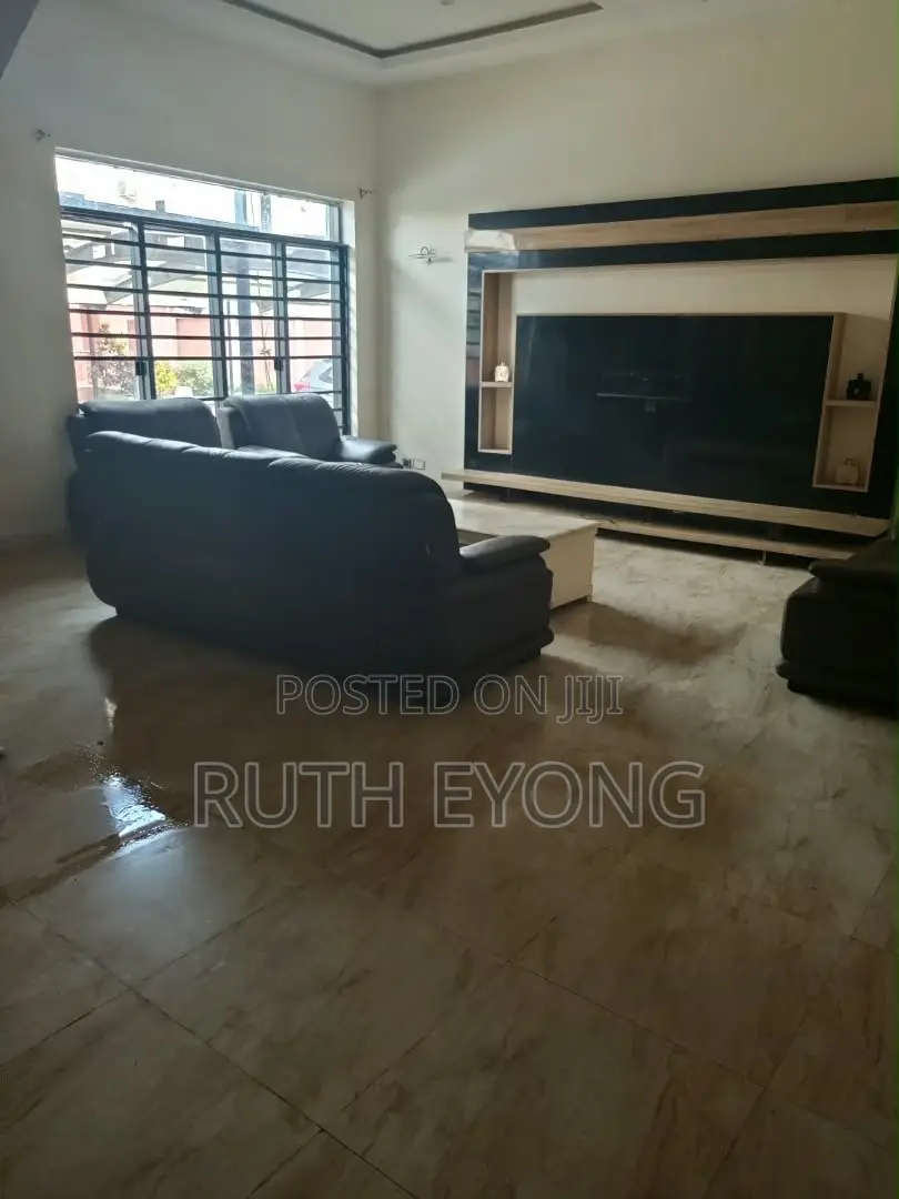 4bdrm Townhouse / Terrace in Ikate Lekki for rent