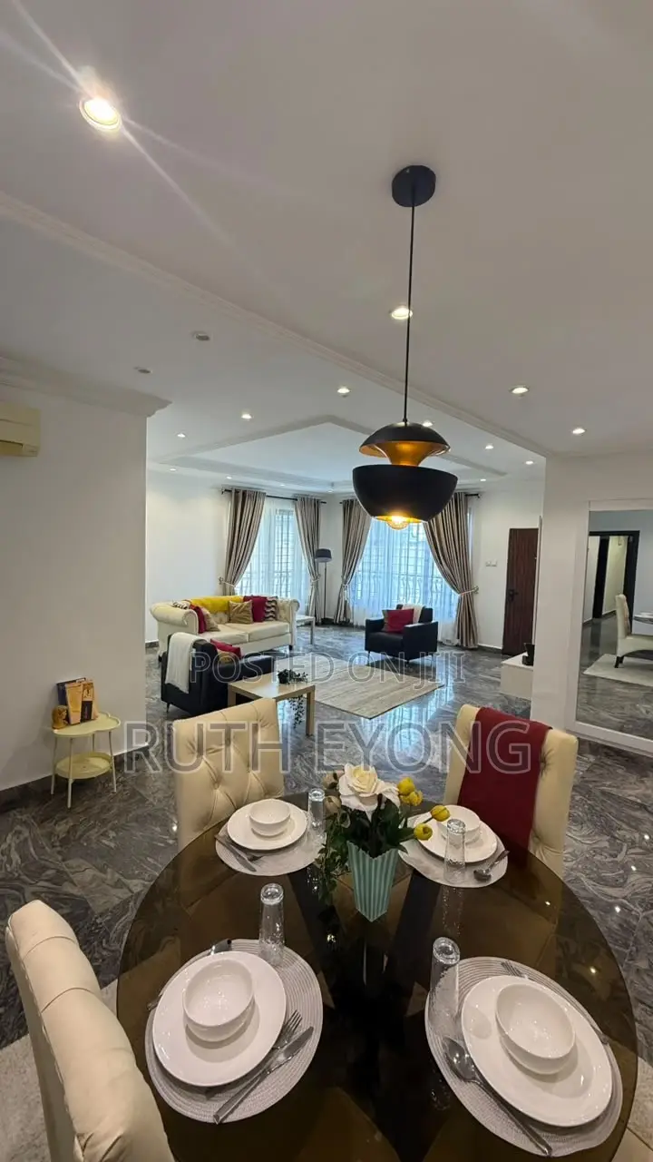 Furnished 3bdrm Apartment in Lekki Phase 1 for rent