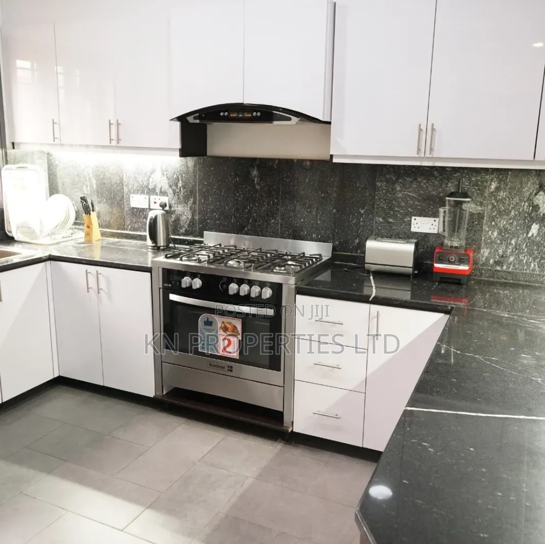 Furnished 4bdrm Apartment in Kado for rent