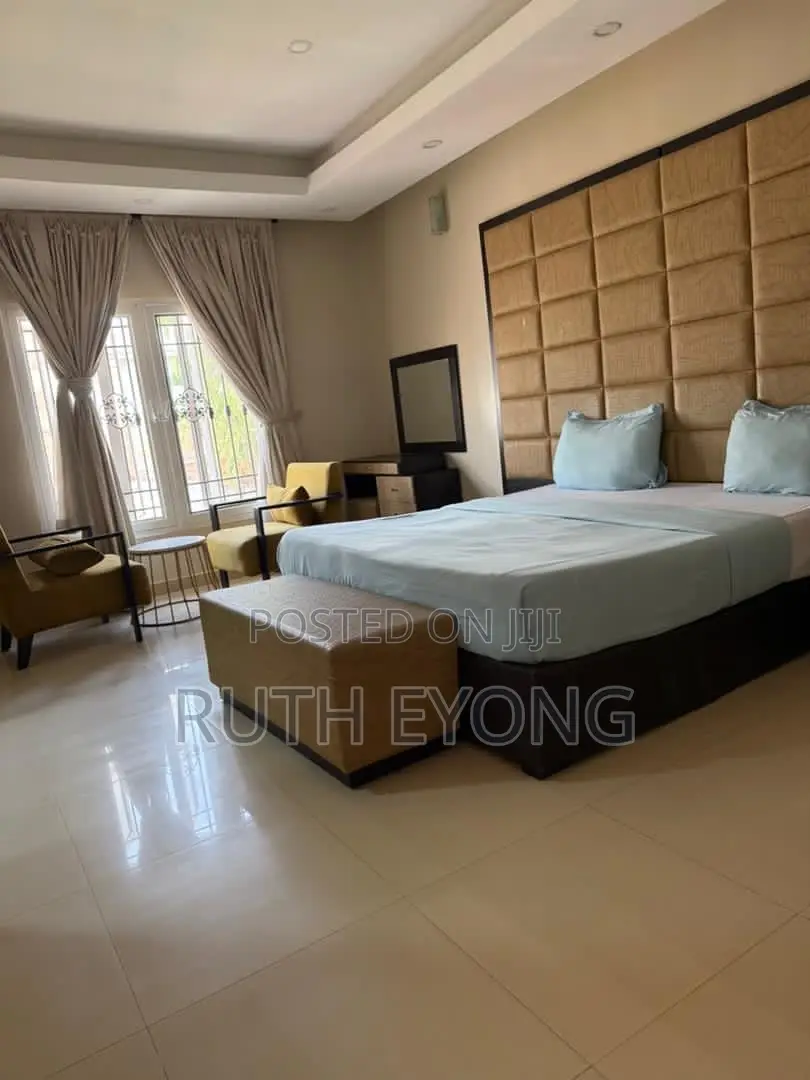Furnished 5bdrm Apartment in Oniru Victoria for rent