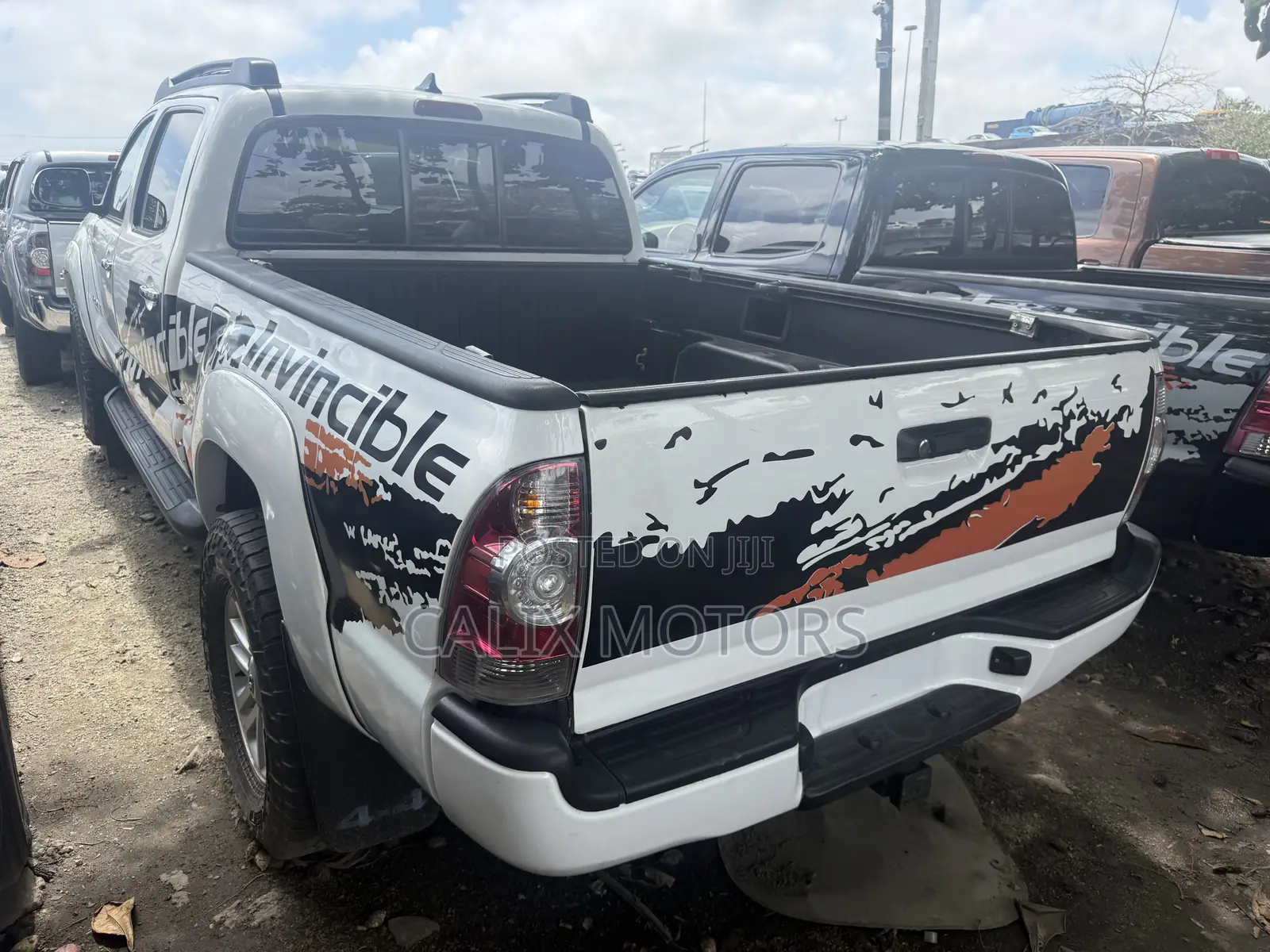 Toyota Tacoma 2013 White