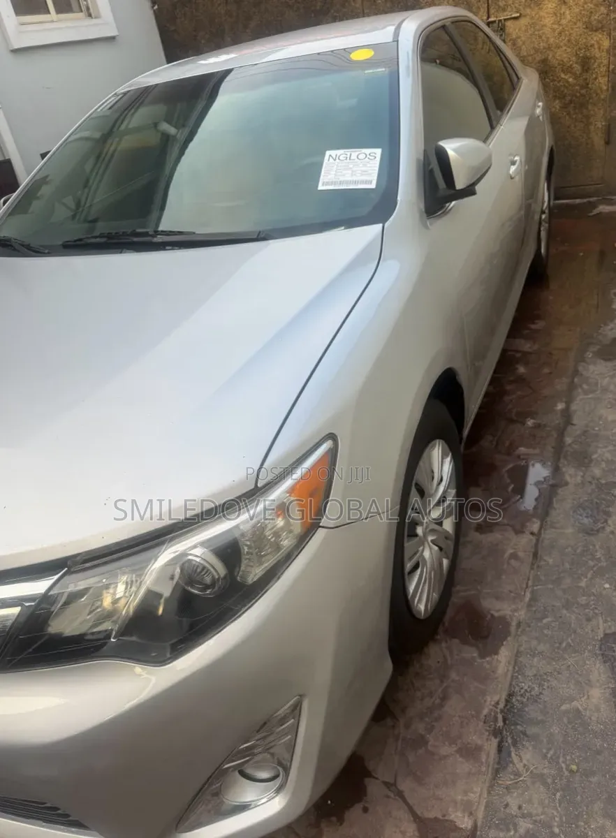 Toyota Camry L 4dr Sedan (2.5L 4cyl 6A) 2013 Silver