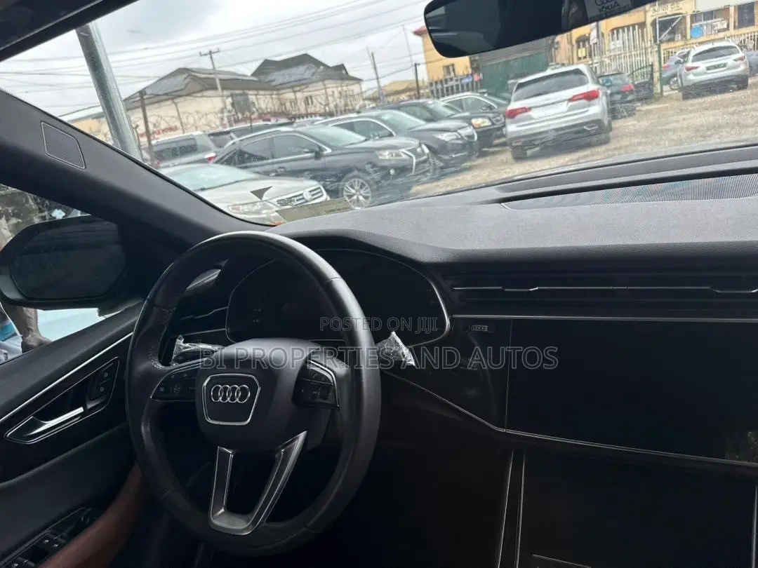Audi Q8 3.0T Premium AWD quattro 2019 Blue