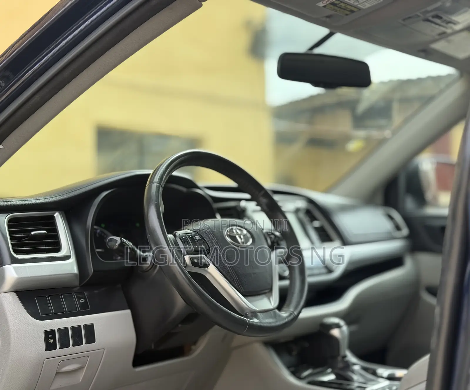Toyota Highlander XLE V6 4x4 (3.5L 6cyl 6A) 2016 Black