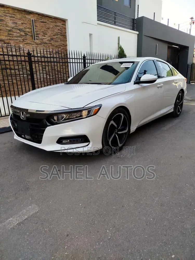 Honda Accord Sport 2018 White