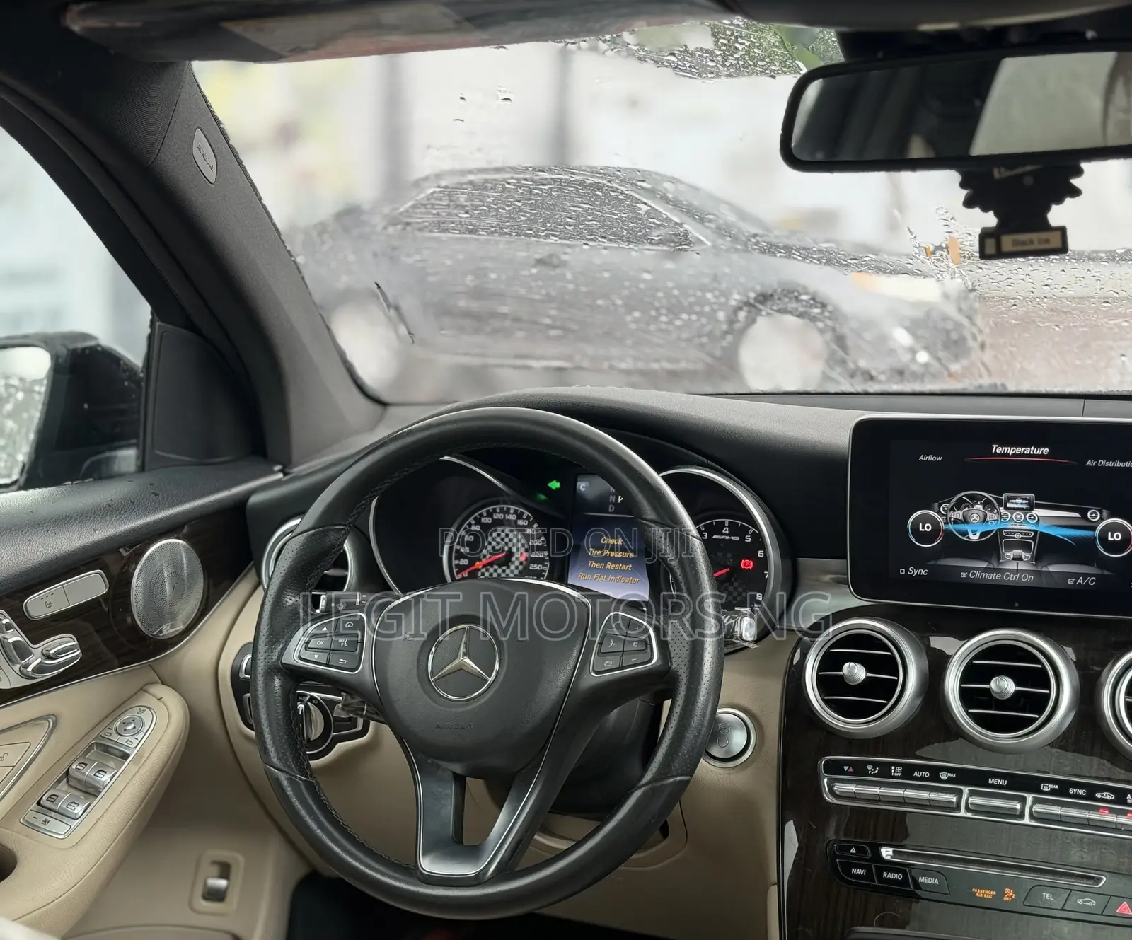 Mercedes-Benz GLC-Class 2017 Black
