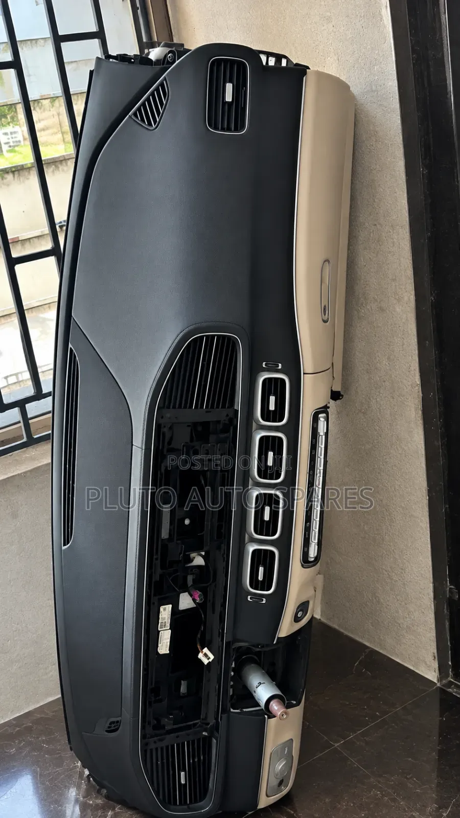 Complete Dashboard Mercedes-Benz GLE 63 W167 (2020/21)
