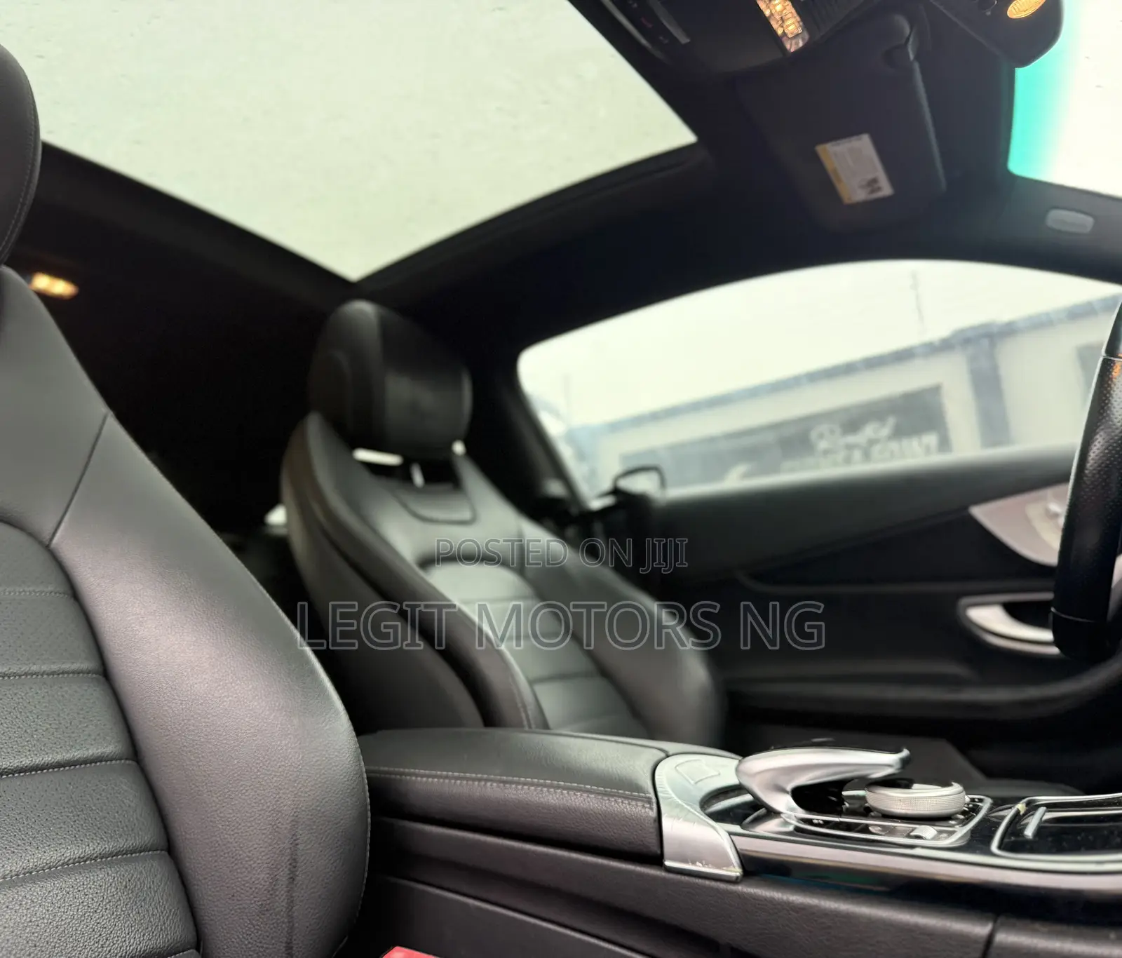 Mercedes-Benz C300 Base 4Matic Coupe AWD (2.0L 4cyl 7A) 2017 Silver
