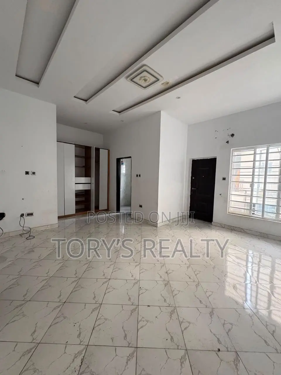 4bdrm Duplex in Thomas Estate for rent
