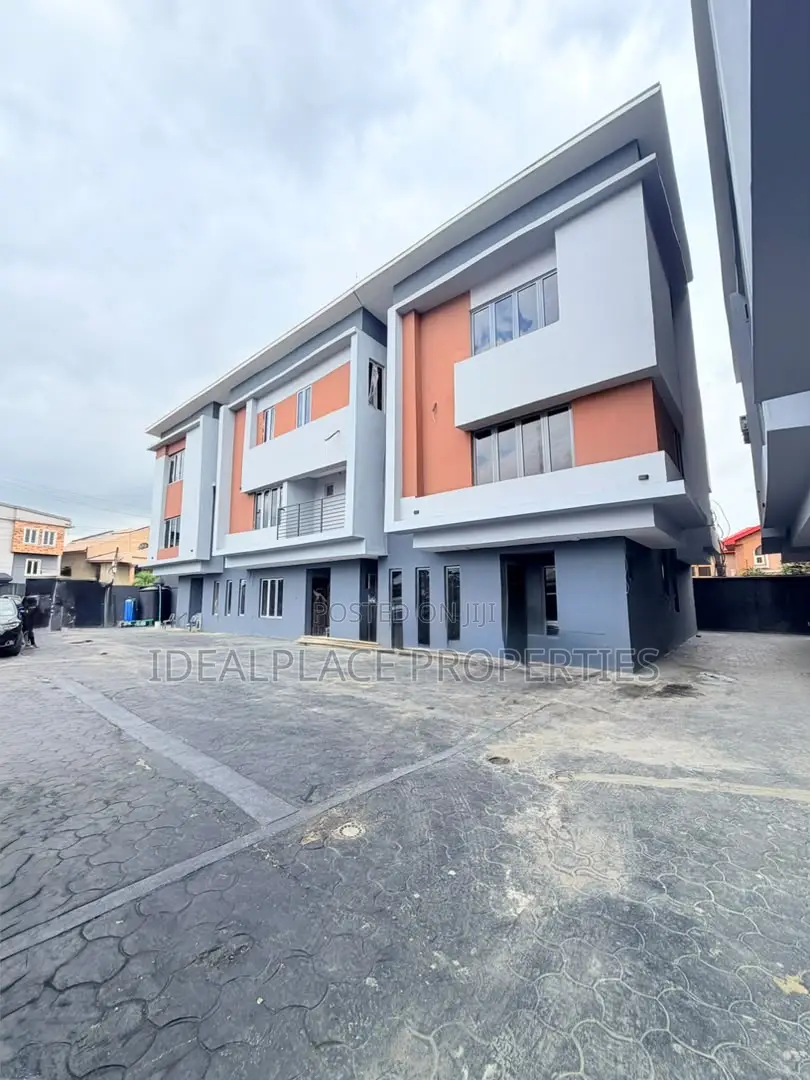 4bdrm Duplex in Ogudu GRA for rent