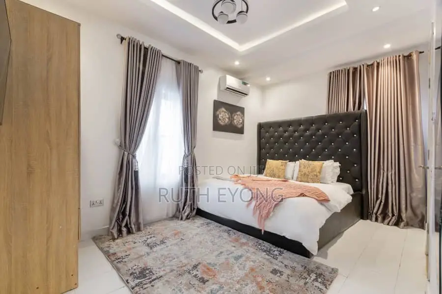 Furnished 2bdrm Apartment in Chisco Ikate, Lekki Phase 1 for rent