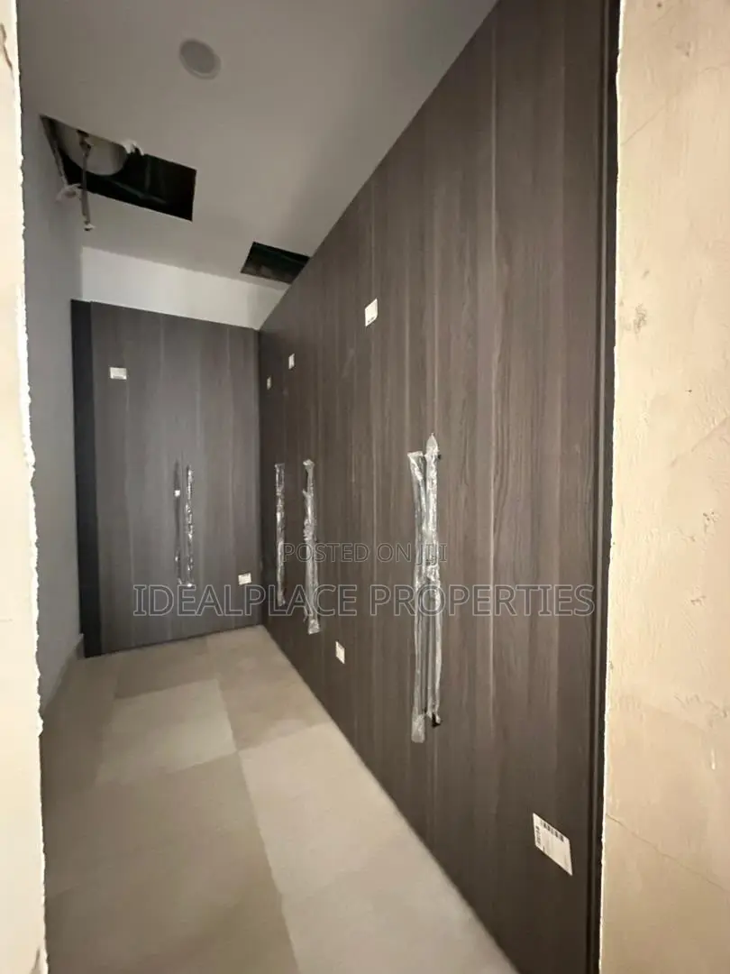 4bdrm Duplex in Old Ikoyi for sale
