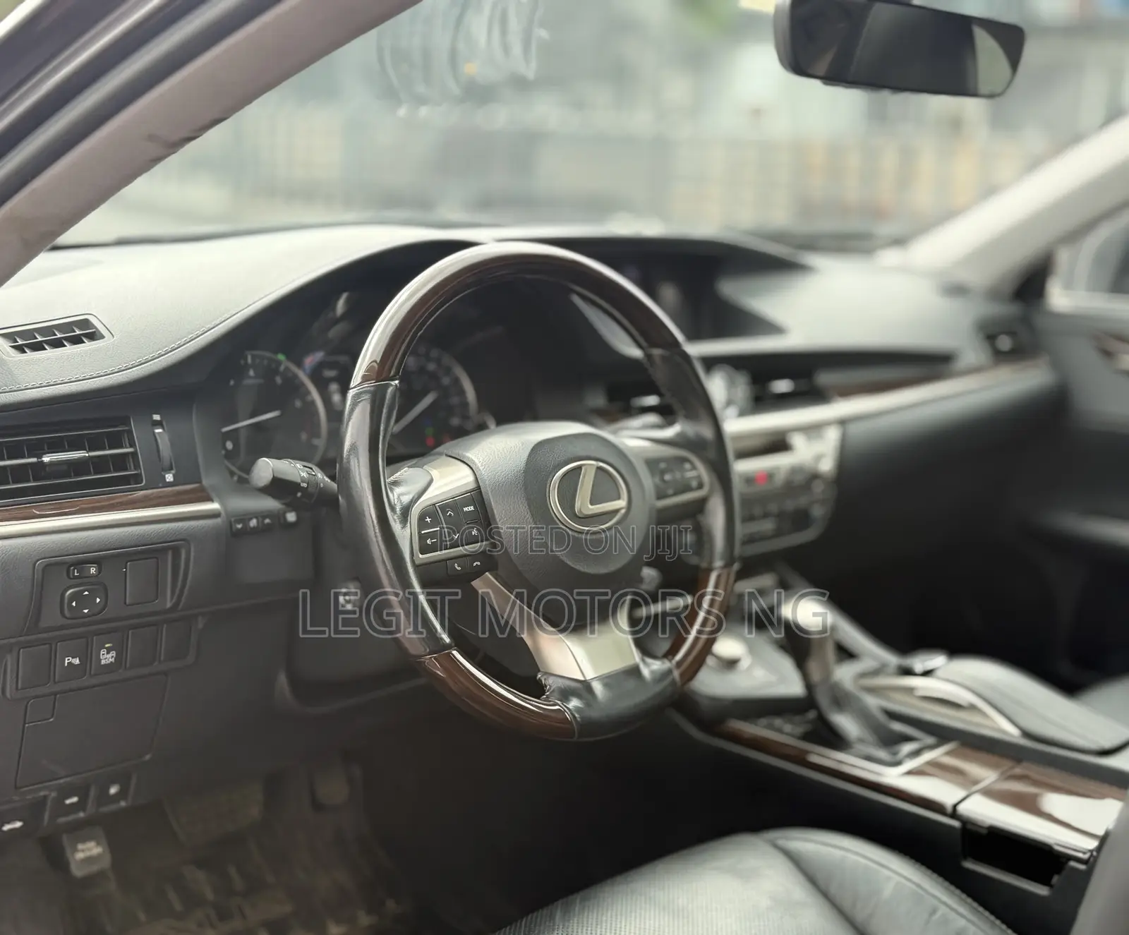 Lexus ES 350 FWD 2016 Gray