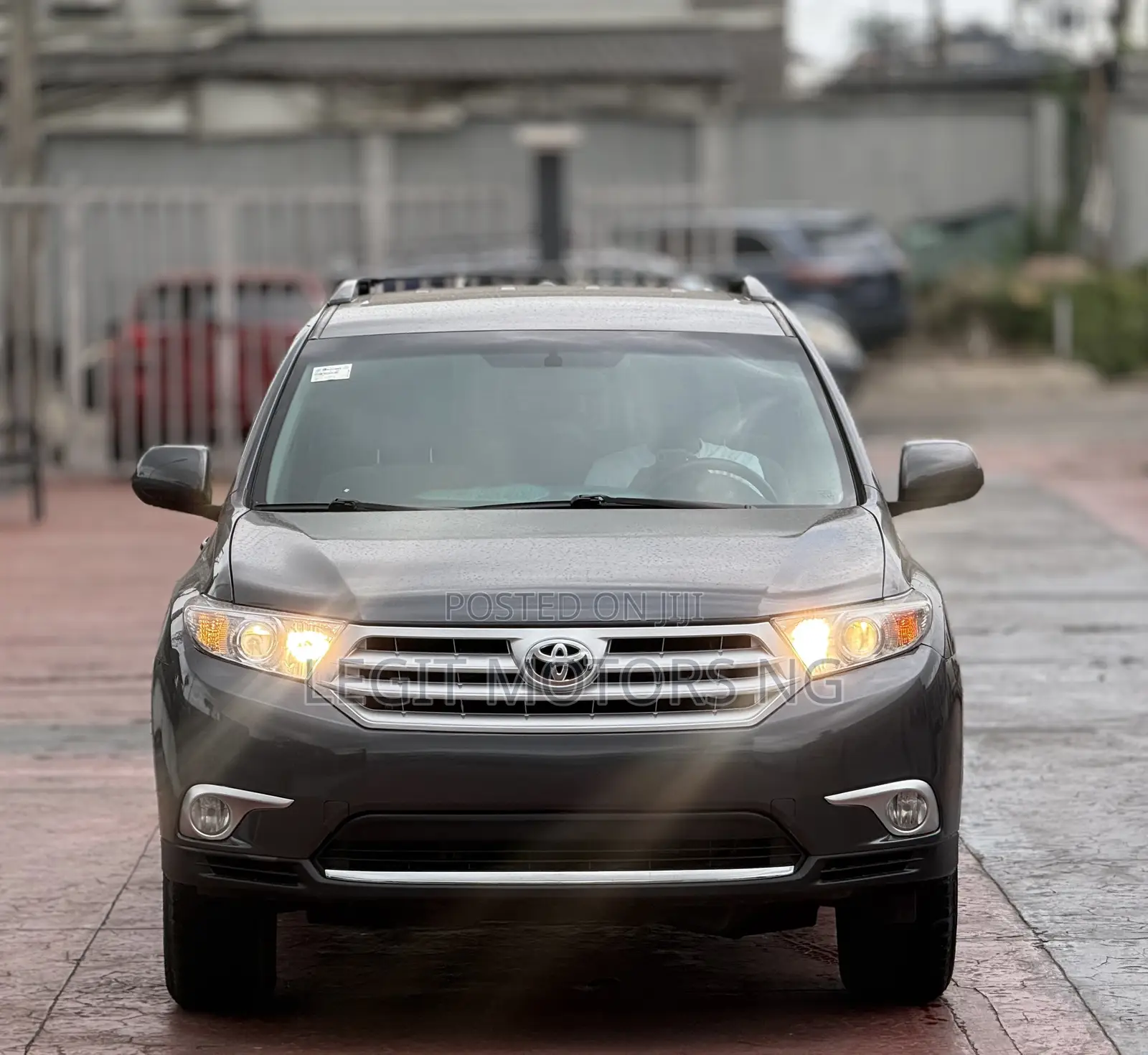 Toyota Highlander 2011 Gray