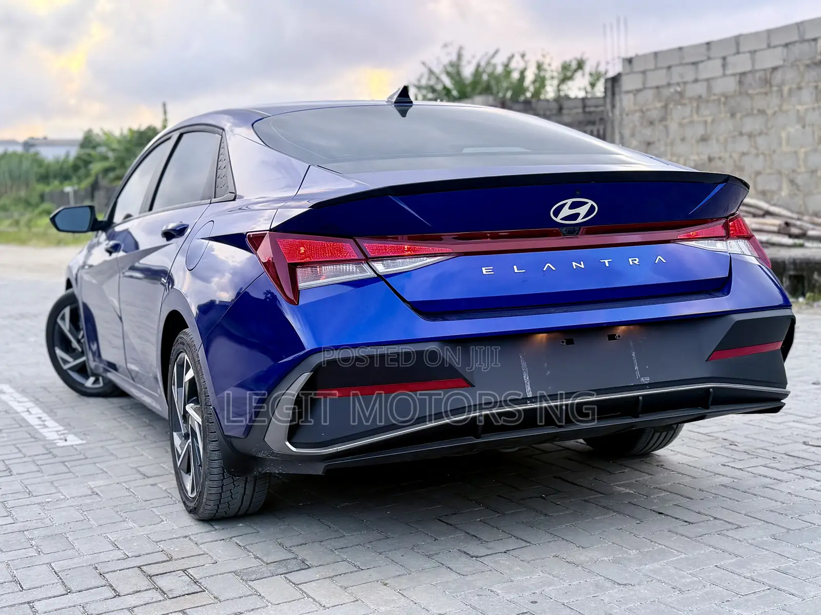 Hyundai Elantra 2025 Blue