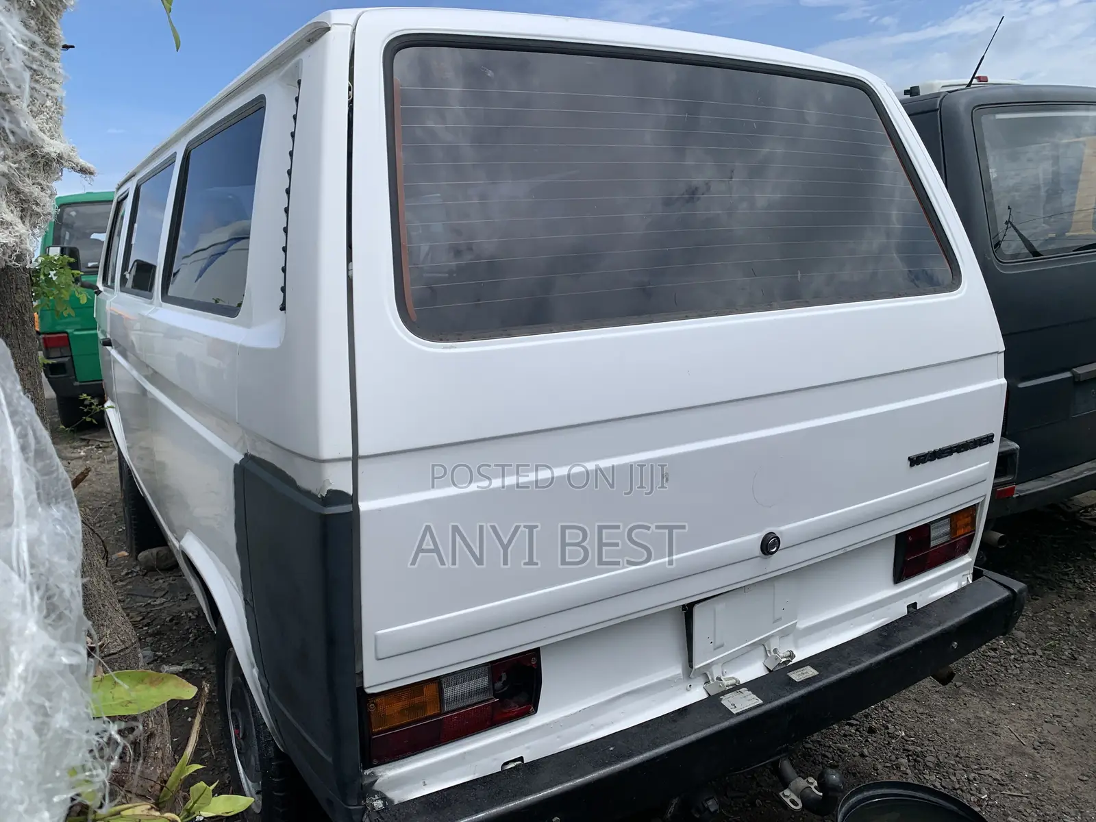 Volkswagen Transporter 2000 White