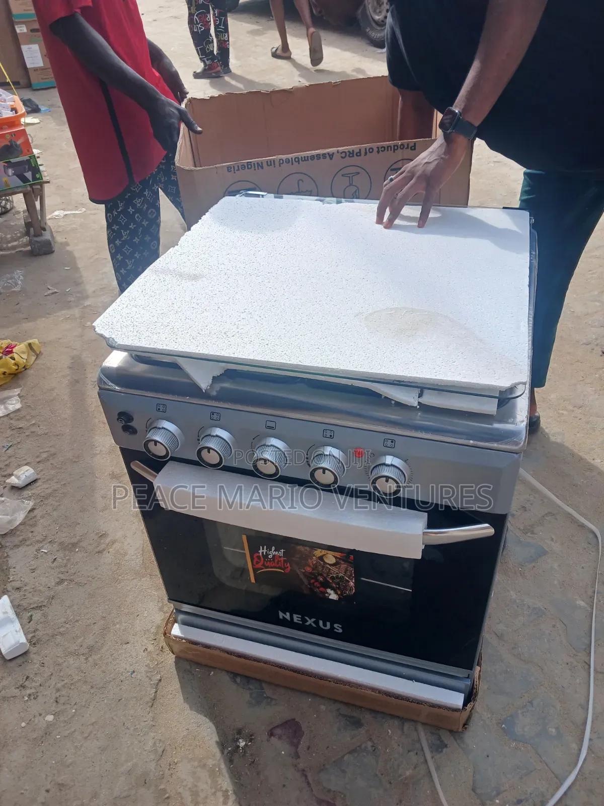 Nexus Quality 60by60 Gas Cooker 3 +1 With Hot Plate and Oven.
