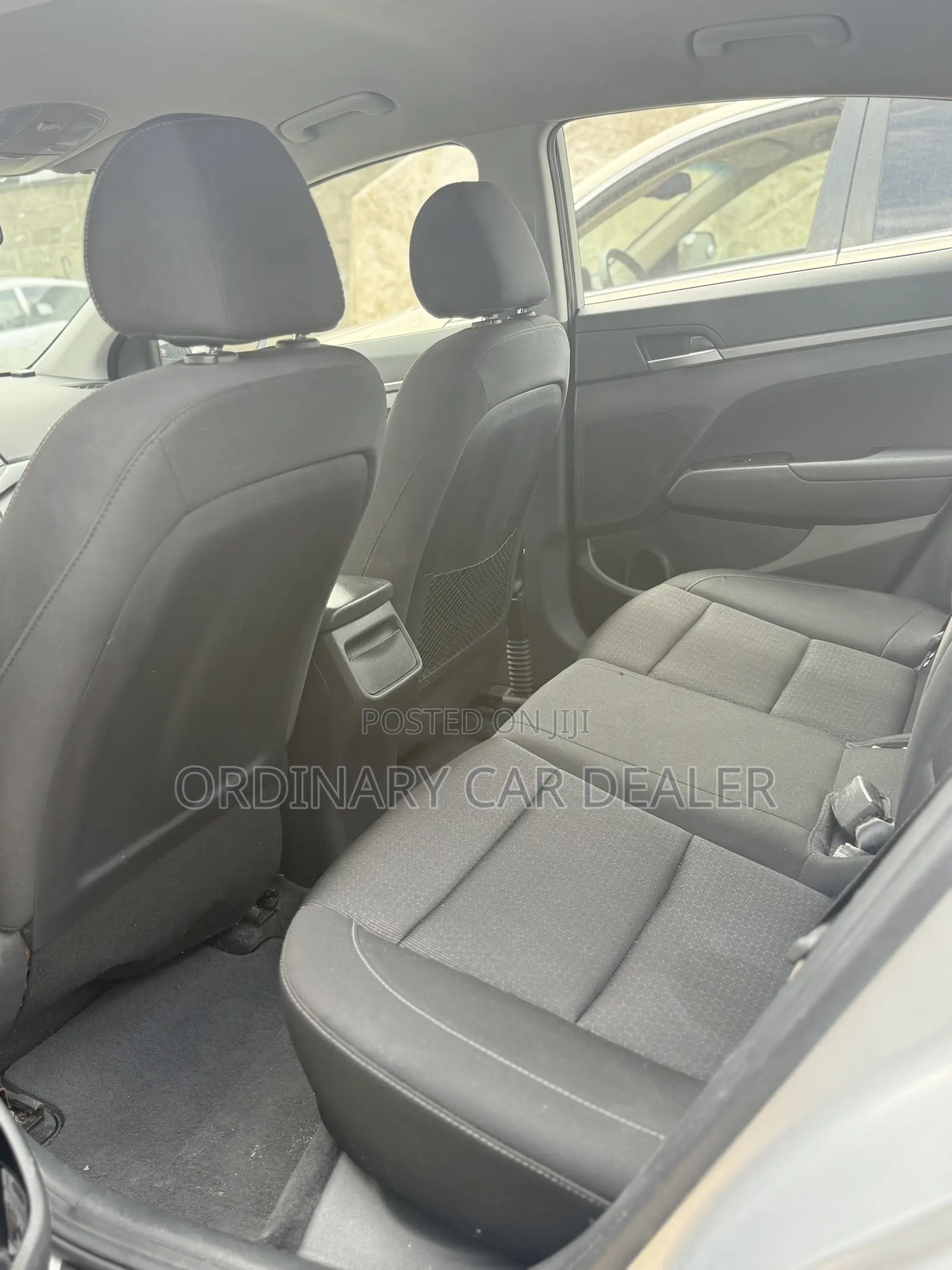 Hyundai Elantra ECO Sedan FWD (1.4L 4cyl 7A) 2017 Silver