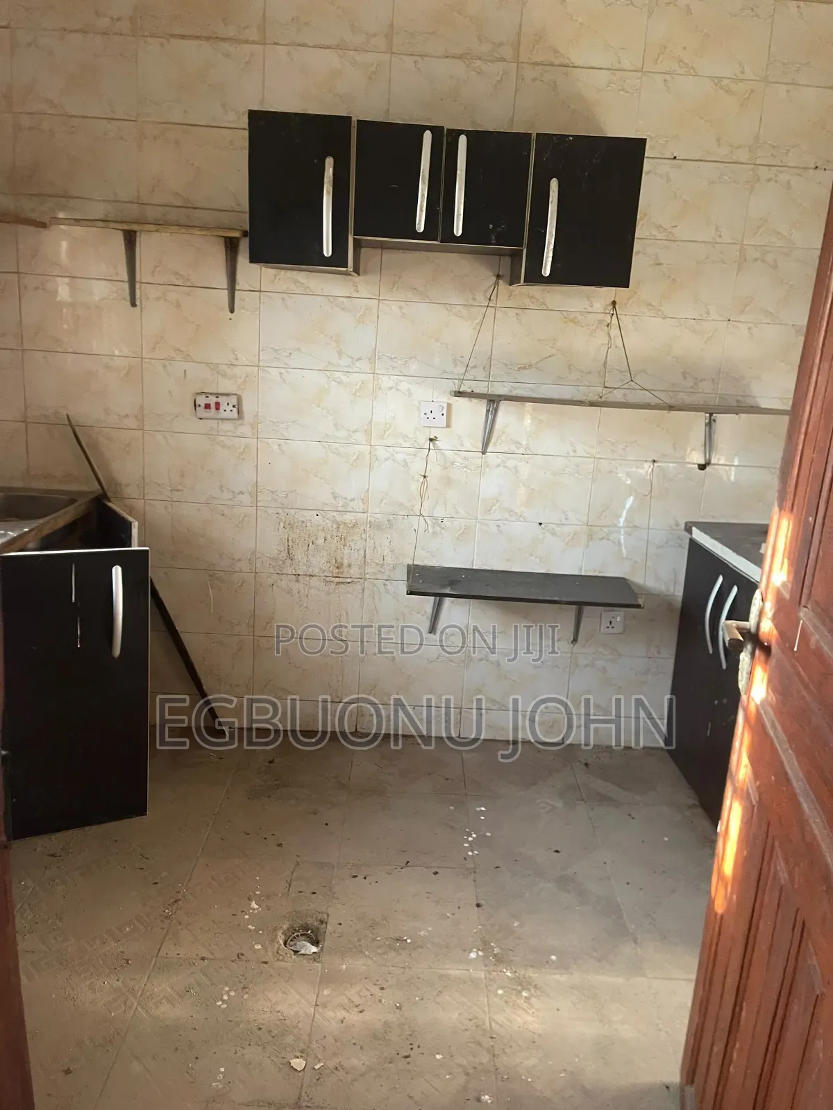 Furnished 2bdrm Block of Flats in Saburi2 Catholic, Dei-Dei for rent
