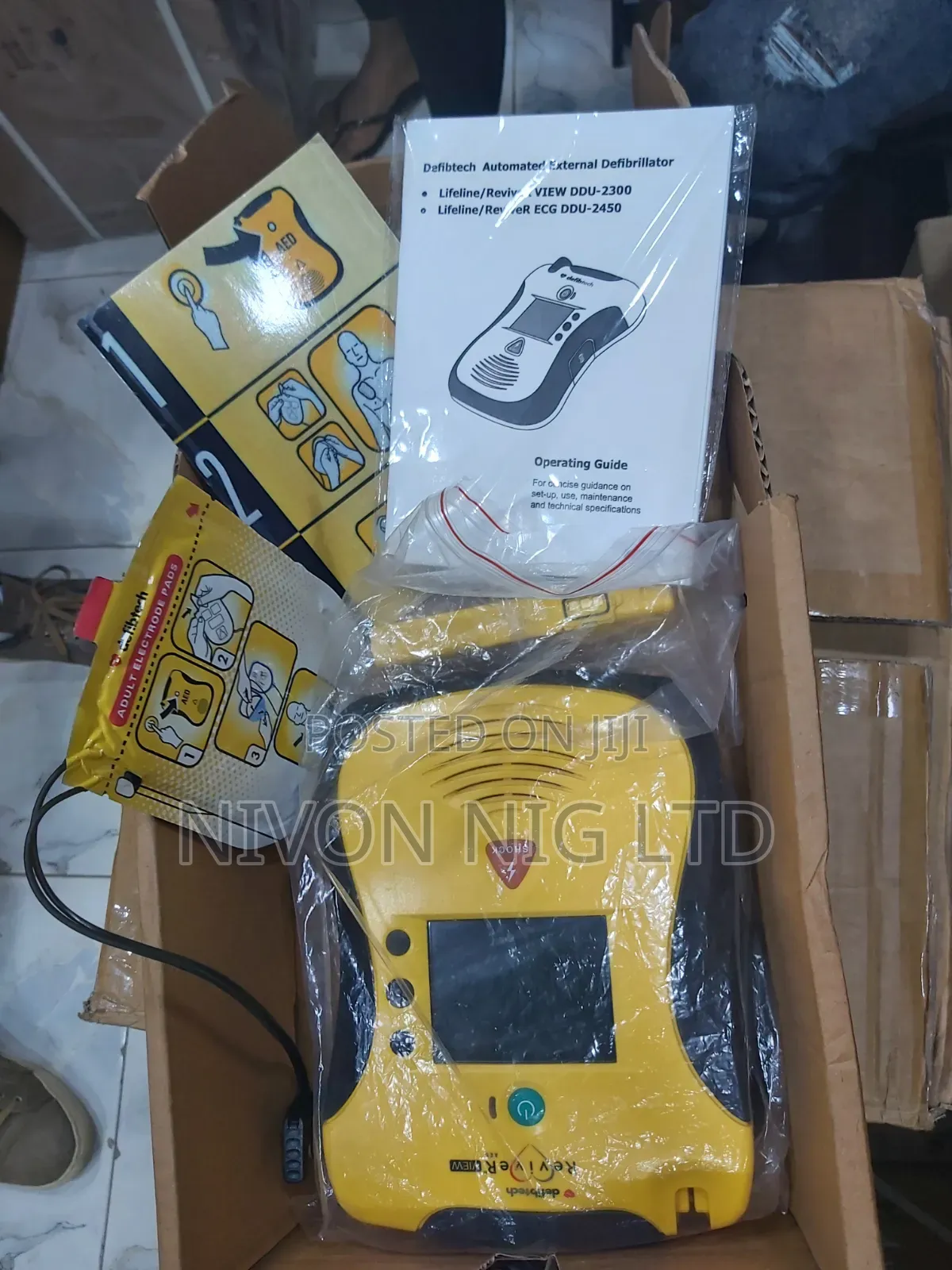 AED Defibrillator