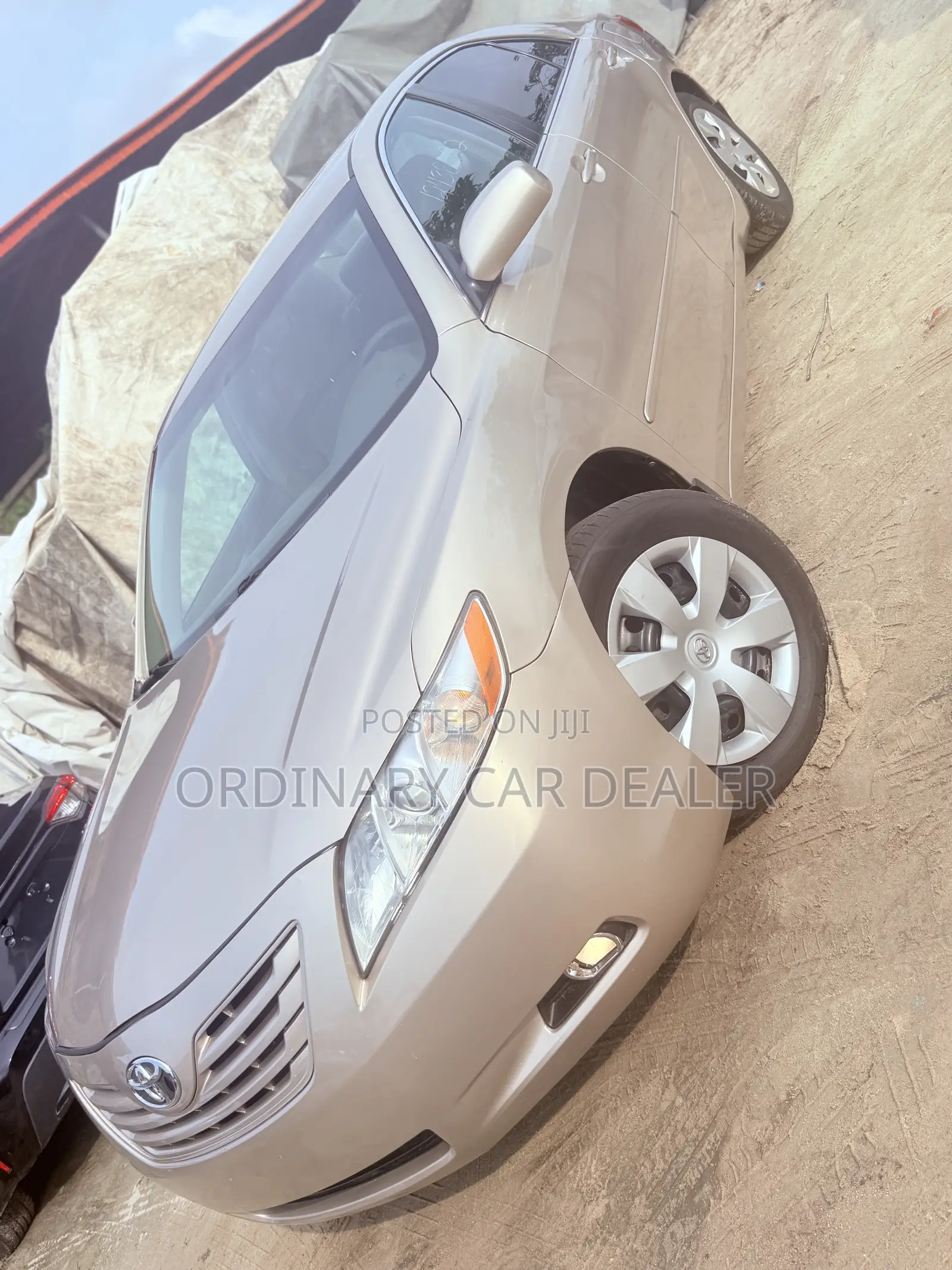 Toyota Camry LE 4dr Sedan (2.4L 4cyl 5A) 2009 Gold